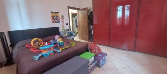 Apartamento de 4 divisões em Massa, Italy N.º 192956 8