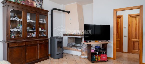 Apartamento de 2 dormitorios en Montese, Italy No. 67926 7