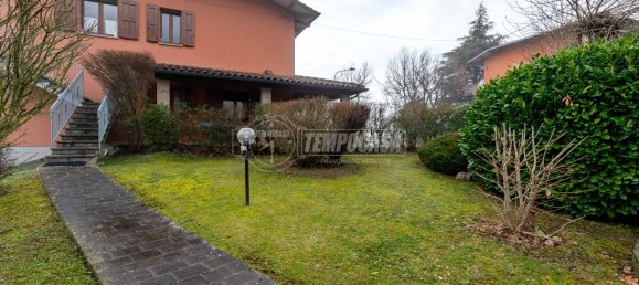Apartamento de 2 dormitorios en Montese, Italy No. 67926 20