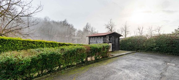 Apartamento de 2 dormitorios en Montese, Italy No. 67926 26