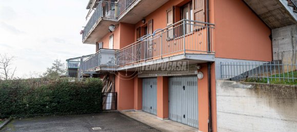 Apartamento de 2 dormitorios en Montese, Italy No. 67926 25