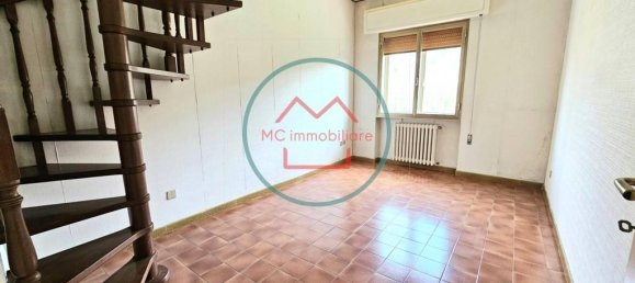 4-salle Appartement à Montecatini Terme, Italy No. 75272 3