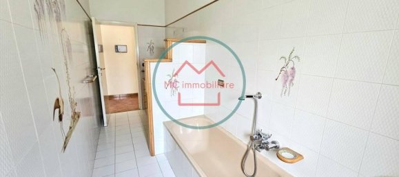 4-salle Appartement à Montecatini Terme, Italy No. 75272 9