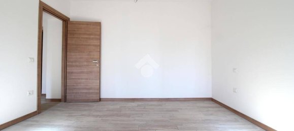 1 bedroom Apartment in San Giacomo delle Segnate, Italy No. 322970 8