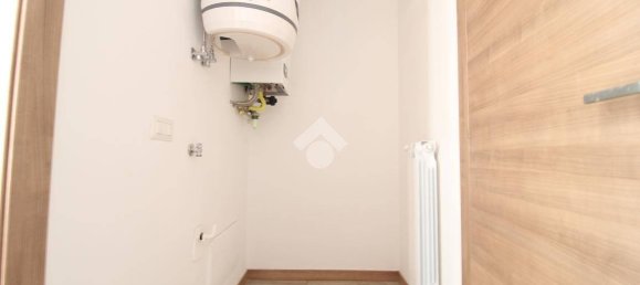 1 bedroom Apartment in San Giacomo delle Segnate, Italy No. 322970 5