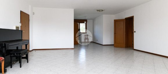 3 غرف نوم شقة في Rome, Italy رقم 167613 5