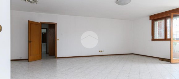 3 غرف نوم شقة في Rome, Italy رقم 167613 3