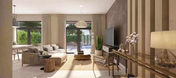 4 bedrooms Villa in Abu Dhabi, UAE No. 2469 10