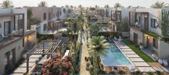 4 bedrooms Villa in Abu Dhabi, UAE No. 2469 3