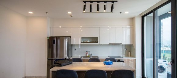 3 bedrooms Apartment in District 1, Vietnam No. 18394 5