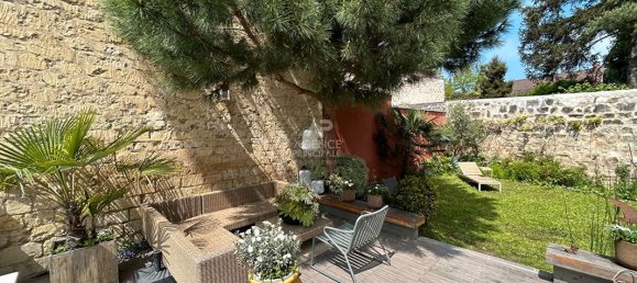 4 bedrooms House in Pontoise, France No. 189629 12