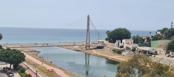 2 bedrooms Apartment in Fuengirola, Spain No. 185419 9