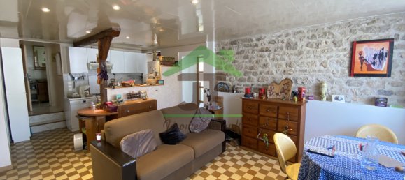 Edificio de 5 dormitorios en Patay, France No. 94183 8