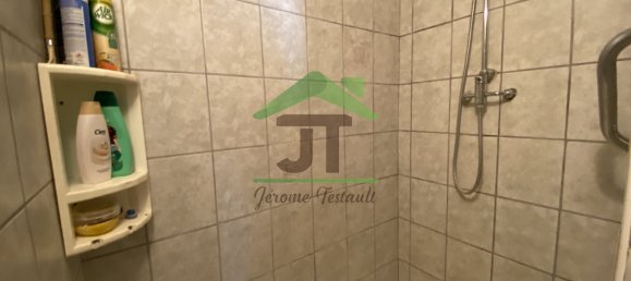 Edificio de 5 dormitorios en Patay, France No. 94183 23