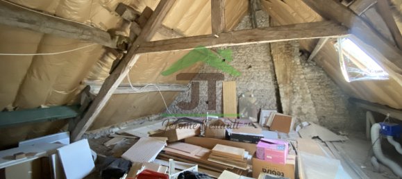 Edificio de 5 dormitorios en Patay, France No. 94183 25