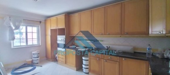 7 bedrooms Villa in Rio de Mouro, Portugal No. 165925 3