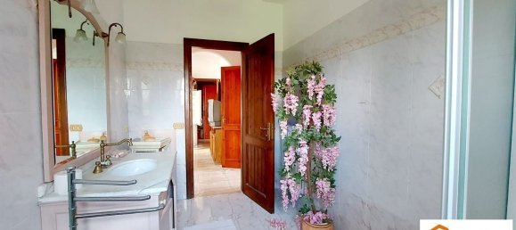 14 rooms Villa in Monteroduni, Italy No. 69116 33