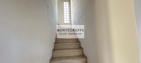 Casa de 6 habitaciónes en Piombino Dese, Italy No. 169347 14