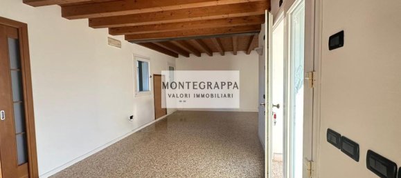 Casa de 6 habitaciónes en Piombino Dese, Italy No. 169347 11