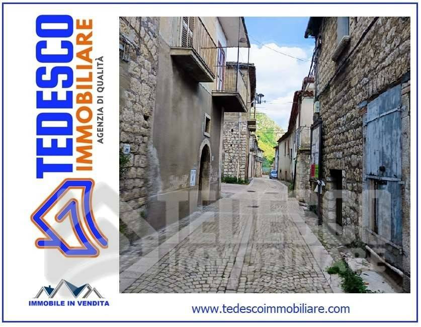 3 rooms Apartment in Vitulano, Italy No. 300406