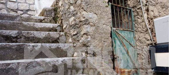 3 rooms Apartment in Vitulano, Italy No. 300406 11