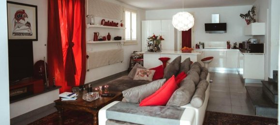 7-Zimmer Villa in Prato, Italy, Nr. 79324 6