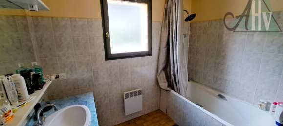 4 Schlafzimmer Villa in Pont-sur-Yonne, France, Nr. 195803 6