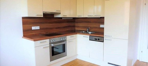 2غرفة شقة في Jakomini, Austria رقم 17616 9