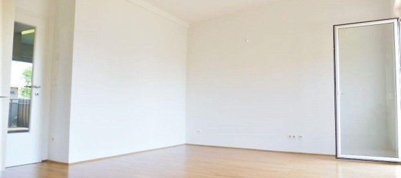 2غرفة شقة في Jakomini, Austria رقم 17616 6