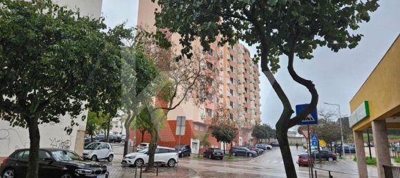 Коммерческая недвижимость 55м² в Сетубал, Португалия № 57019 10