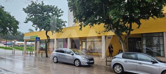 Коммерческая недвижимость 55м² в Сетубал, Португалия № 57019 20