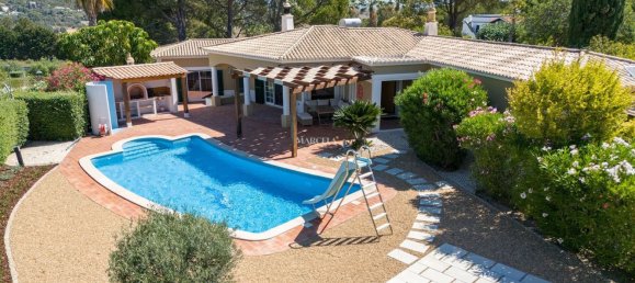 4 bedrooms House in Lagos, Portugal No. 137067 3