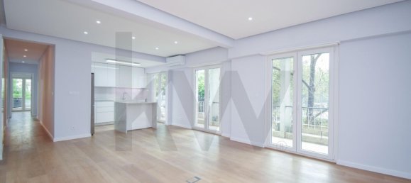 3 bedrooms Apartment in Lisbon, Portugal No. 138373 4