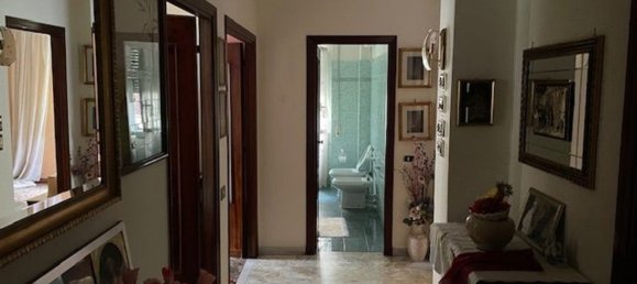 Apartamento T3 em Rome, Italy N.º 371520 5