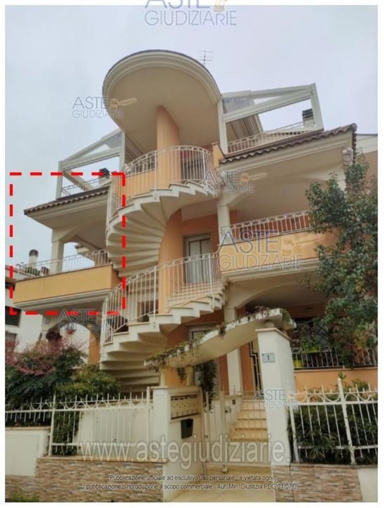 Casa de 11 divisões em Tortoreto, Italy N.º 98338