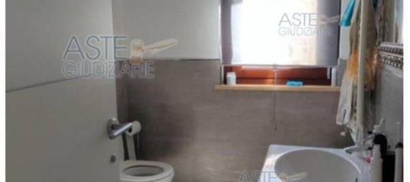 Casa de 11 divisões em Tortoreto, Italy N.º 98338 6