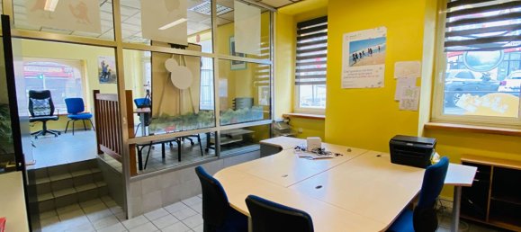 60m² Commercial property in Cotes-d'Armor, France No. 171779 6