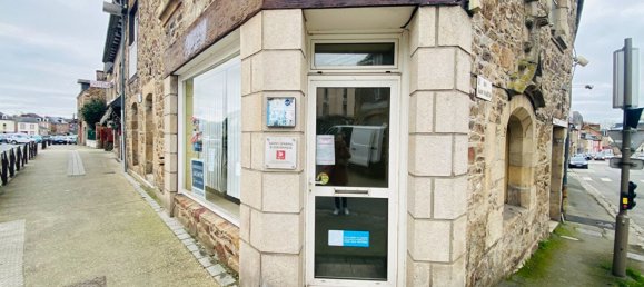 60m² Commercial property in Cotes-d'Armor, France No. 171779 2