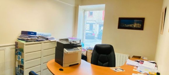 60m² Commercial property in Cotes-d'Armor, France No. 171779 8