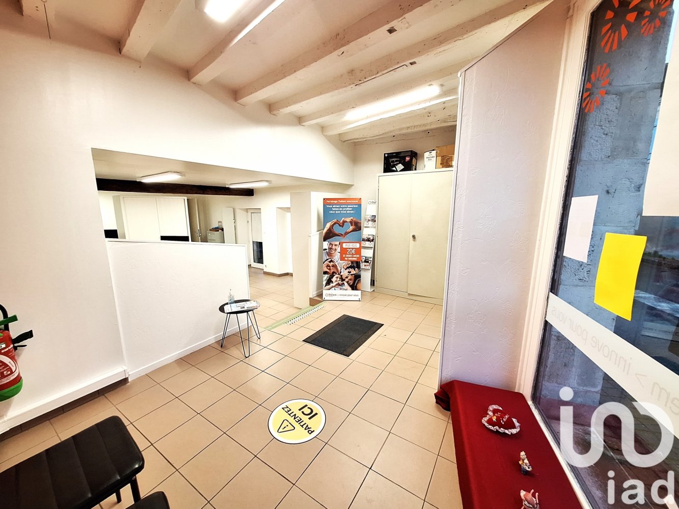 4-Zimmer Gewerbliche Immobilie in Mezieres-en-Brenne, France, Nr. 227618