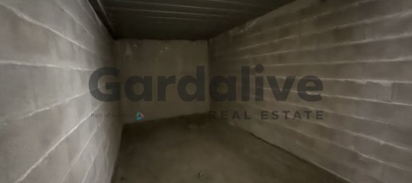 Garaje en Brescia, Italy 56 m² No. 332665 4