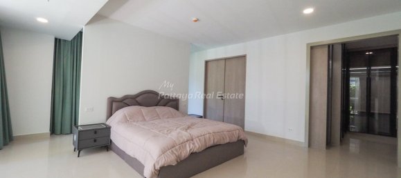 4 bedrooms Condo in Pattaya, Thailand No. 21740 28