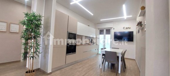 Apartamento T3 em Taranto, Italy N.º 340224 10