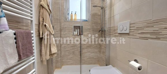 Apartamento T3 em Taranto, Italy N.º 340224 34