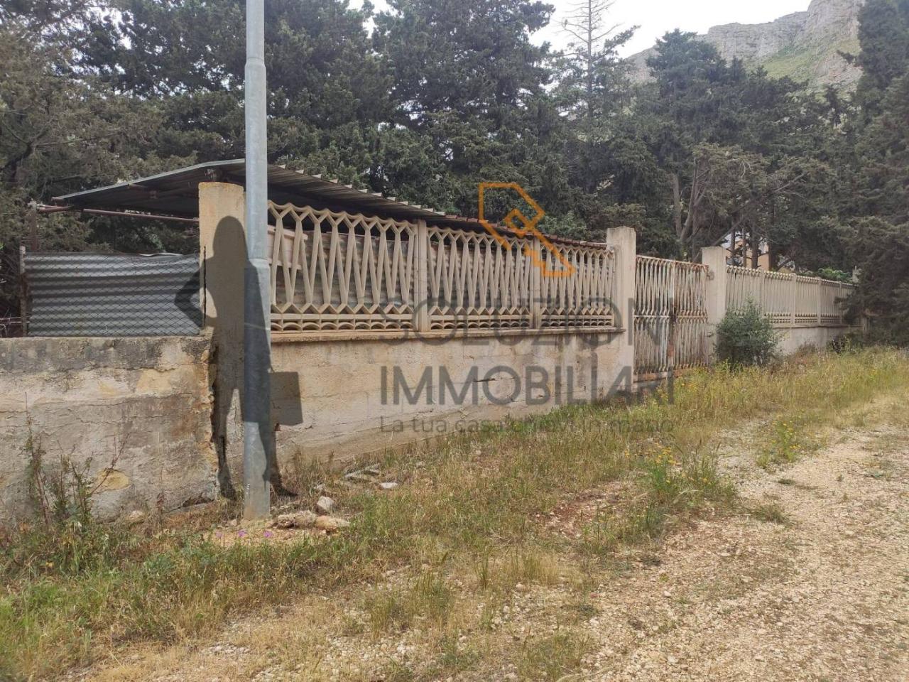 1000m² Land in Erice, Italy No. 42815