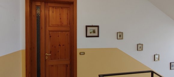 Квартира с 5 комнатами в Presicce Acquarica, Италия № 74479 6