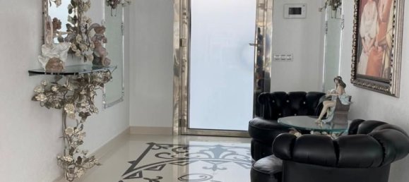 6 bedrooms Villa in Adeje, Spain No. 117147 5