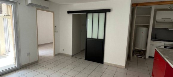 1 bedroom Apartment in Istres, France No. 331558 5