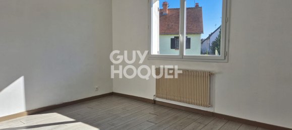 5 chambres Maison à Saint-Jean-de-la-Ruelle, France No. 220569 10