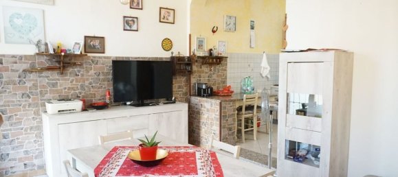 3-salle Appartement à Pontedera, Italy No. 293020 6